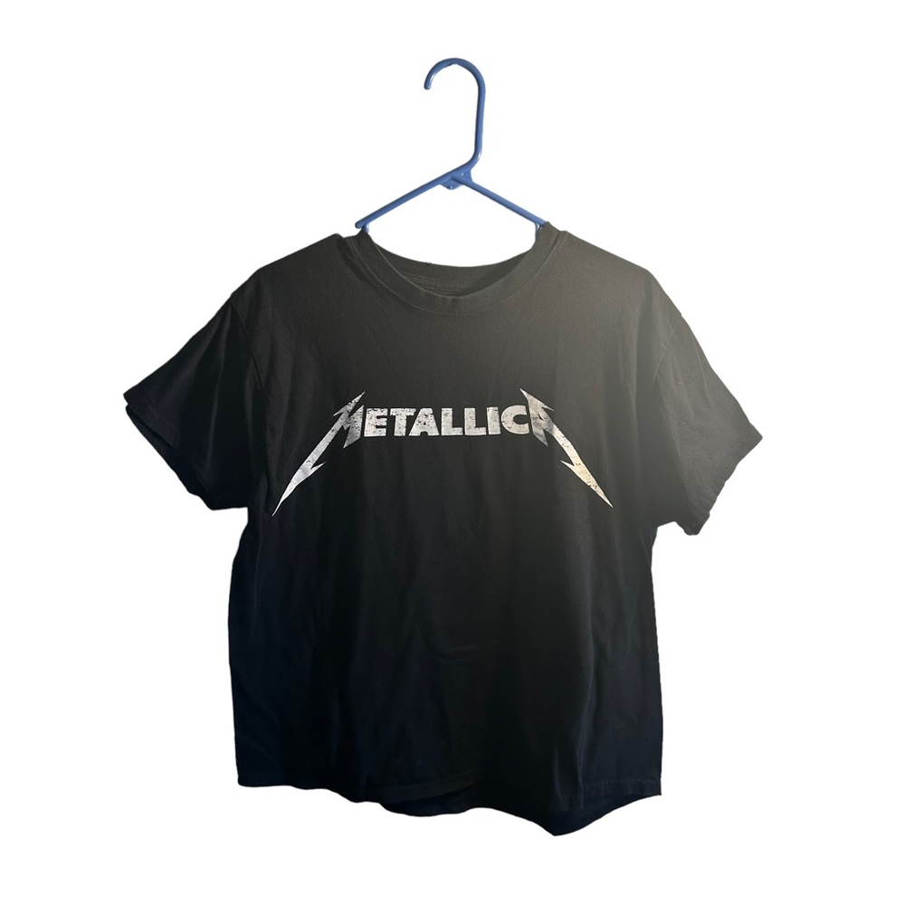 BLACK METALLICA TSHIRT - size large